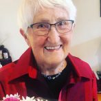 van Leeuwen ( Smith) – Marie Therese